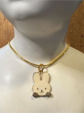 Cute little bunny necklace. 16” gold chain. Rabbit. Enamel.